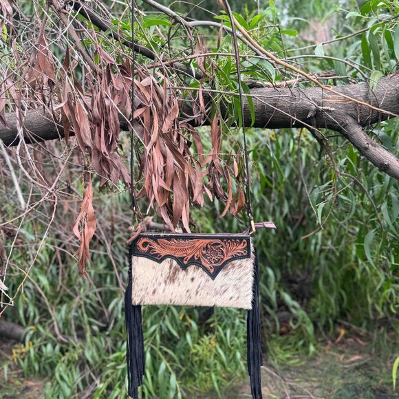 Genuine Leather Hand Tooled Hair-on Women Bag Western Handbag, Fringe Bag - Picture 4 of 7